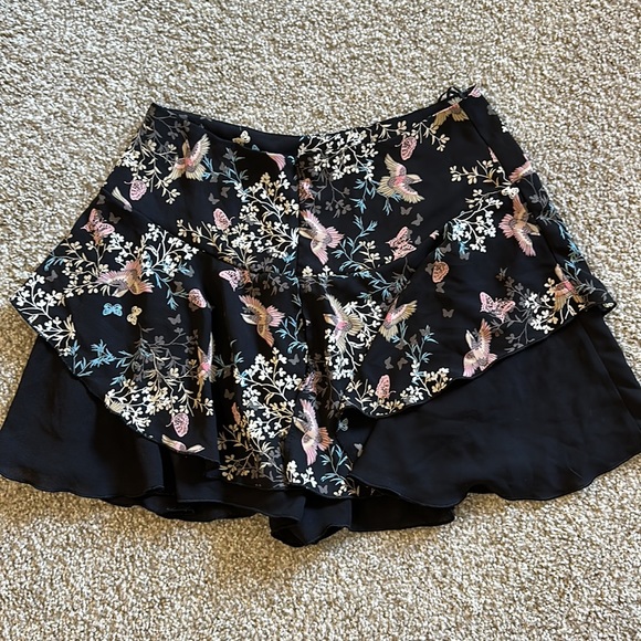 💌bundle3for15%off💌 CUTE FLORAL SKORT - Picture 3 of 4